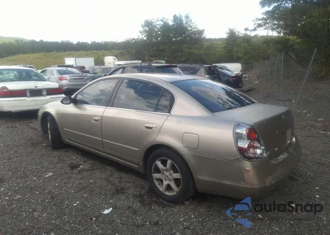 2005 Nissan Altima 2.5 S из США, поврежденный, VIN 1N4AL11D05C374655